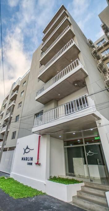 A Estrenar! Apartamento Con Pileta Zona Aeropuerto Wifi 200Mg Asuncion Ngoại thất bức ảnh
