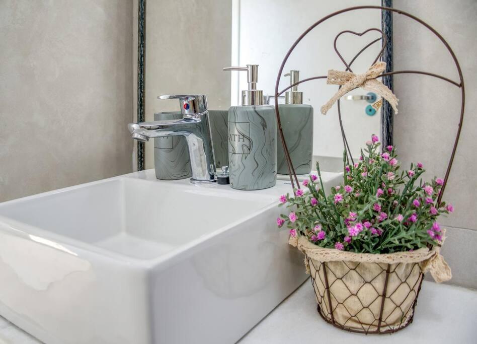 A Estrenar! Apartamento Con Pileta Zona Aeropuerto Wifi 200Mg Asuncion Ngoại thất bức ảnh
